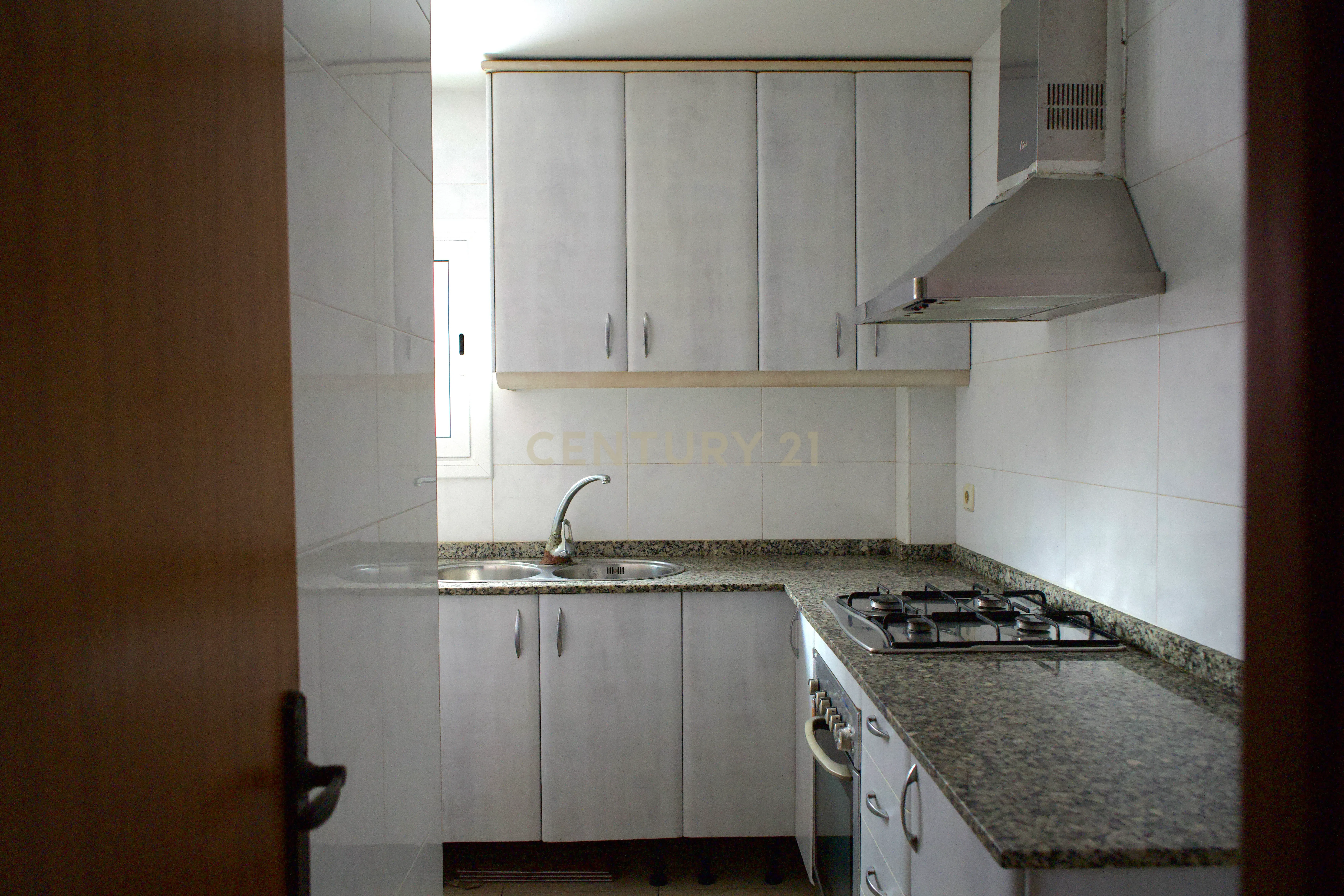 undefined - Image 3