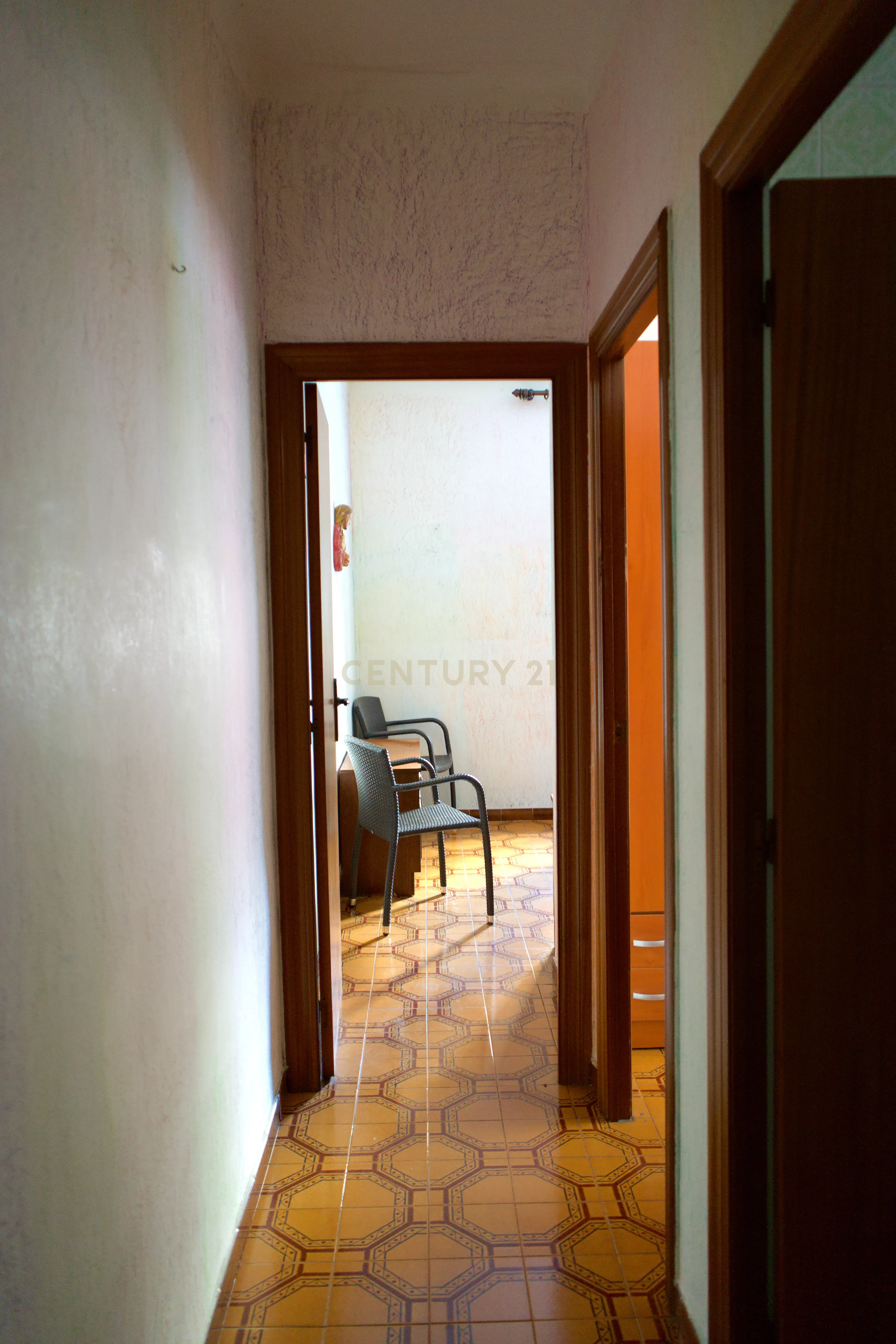 undefined - Image 13