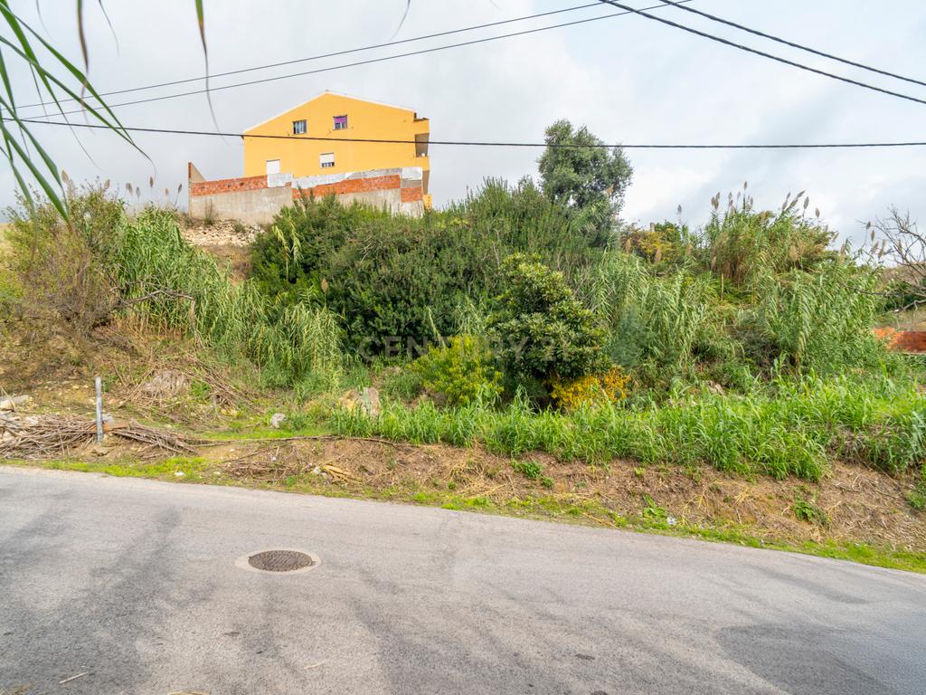 Terreno urbano em Unhos, Catujal - Image 4