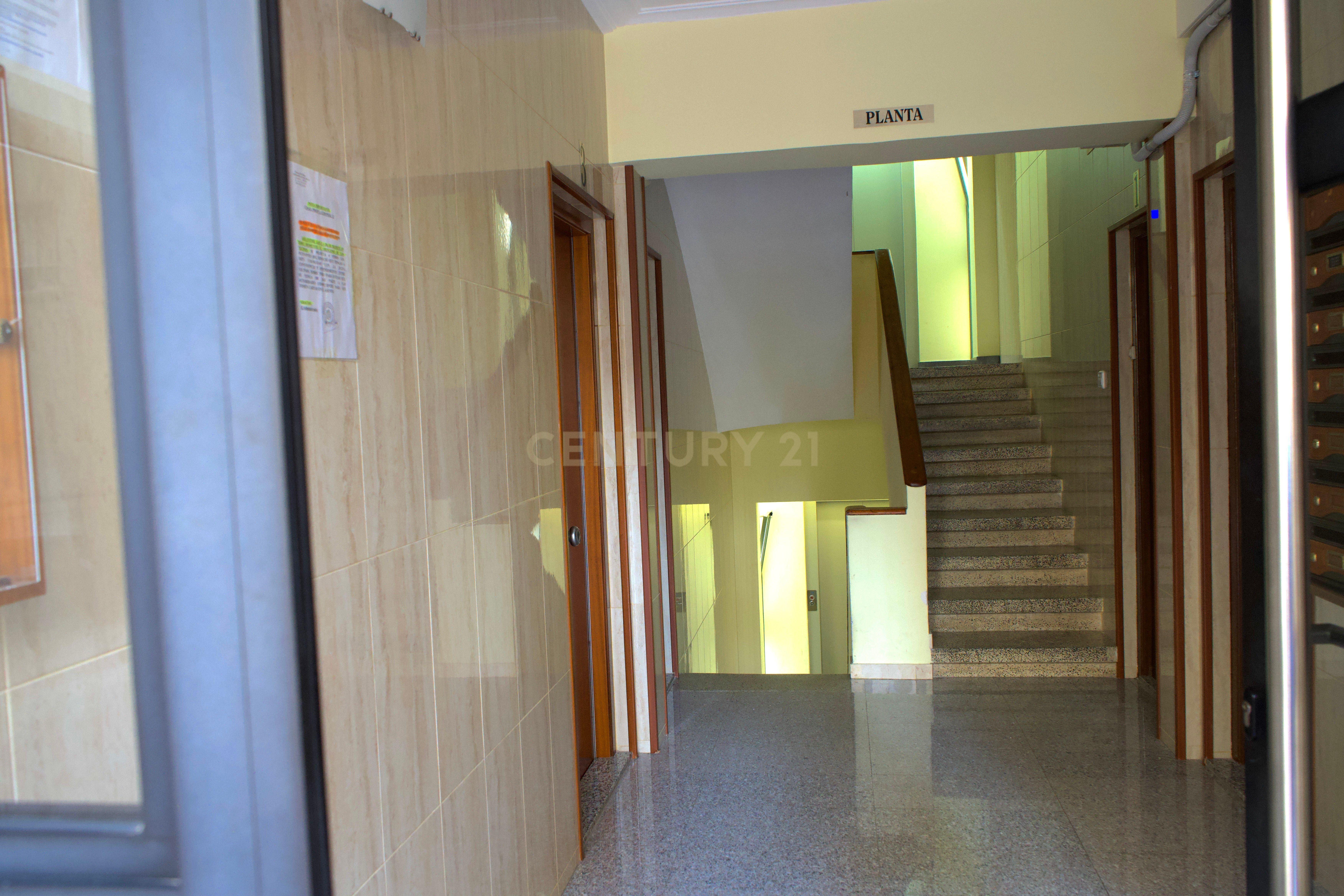 undefined - Image 32