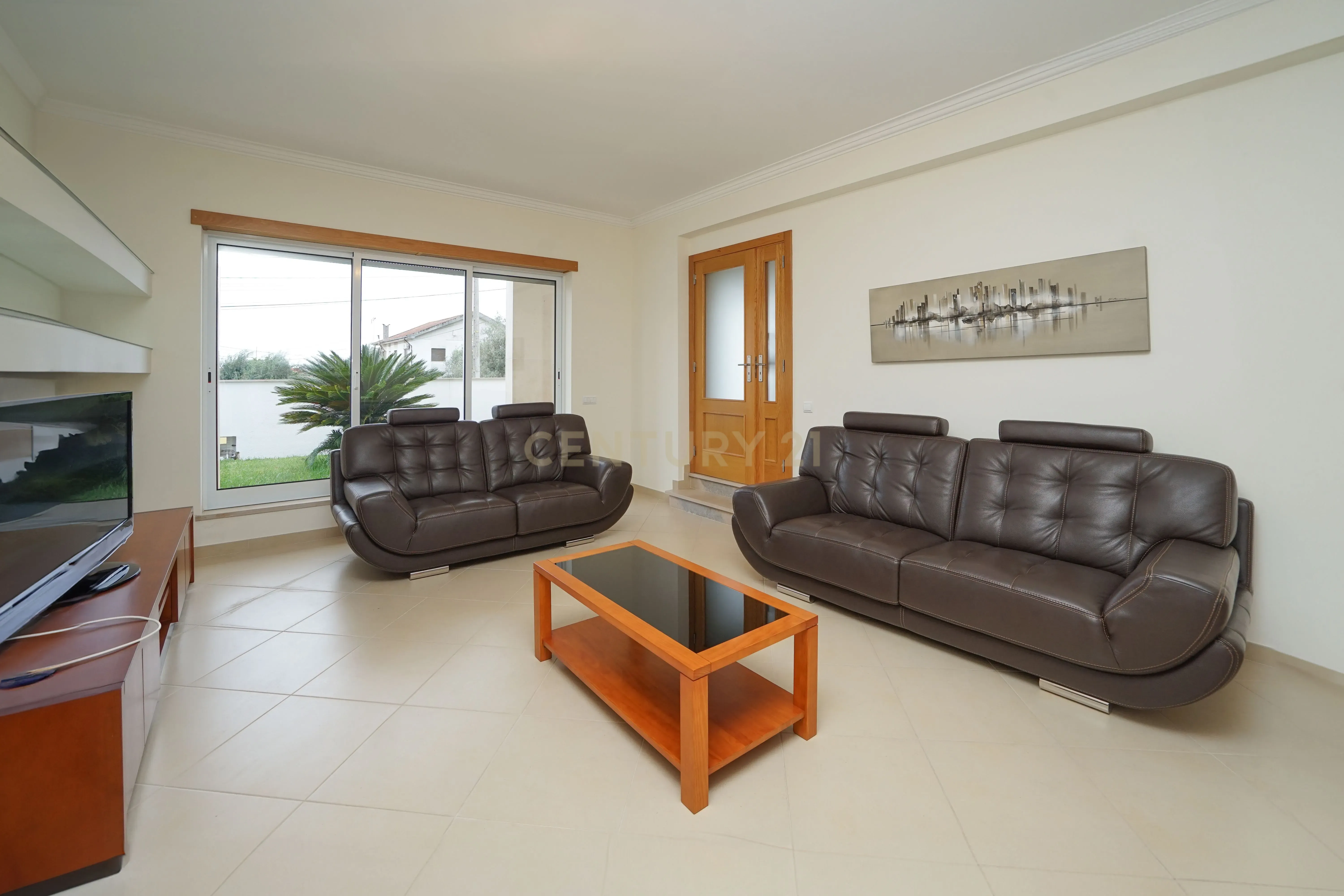 Moradia T4 - Em excelente estado - Image 12