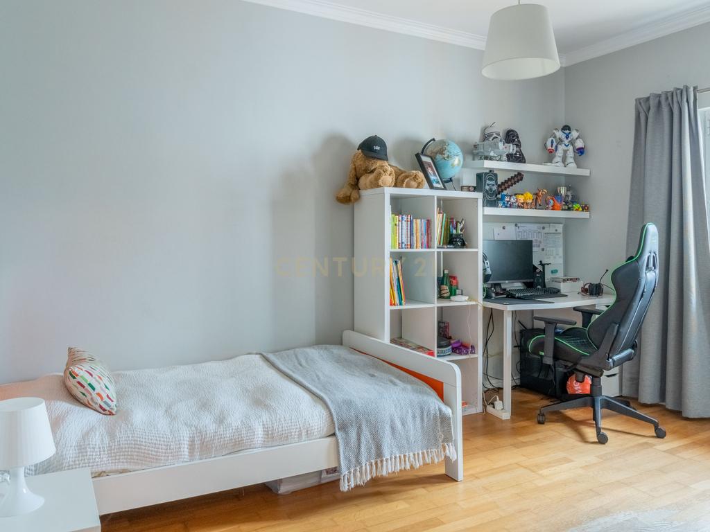 Apartamento T3  na  Quinta da Beloura  em Condomínio Privado com Piscina segurança  24H - Image 20