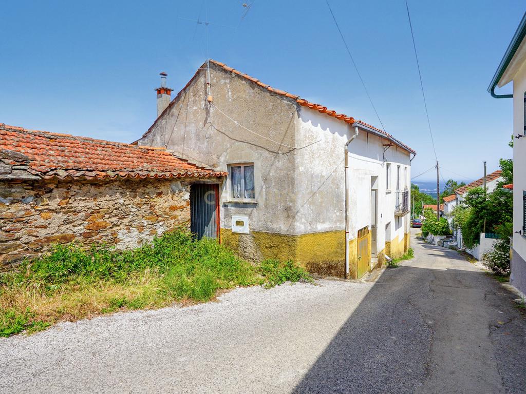 Moradia T3 - Góis - Image 29