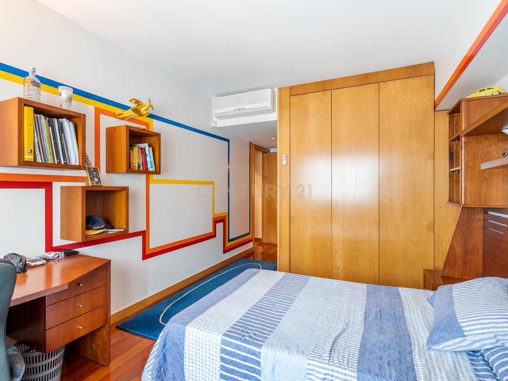 Moradia T4 com piscina - Bom Jesus - Image 27
