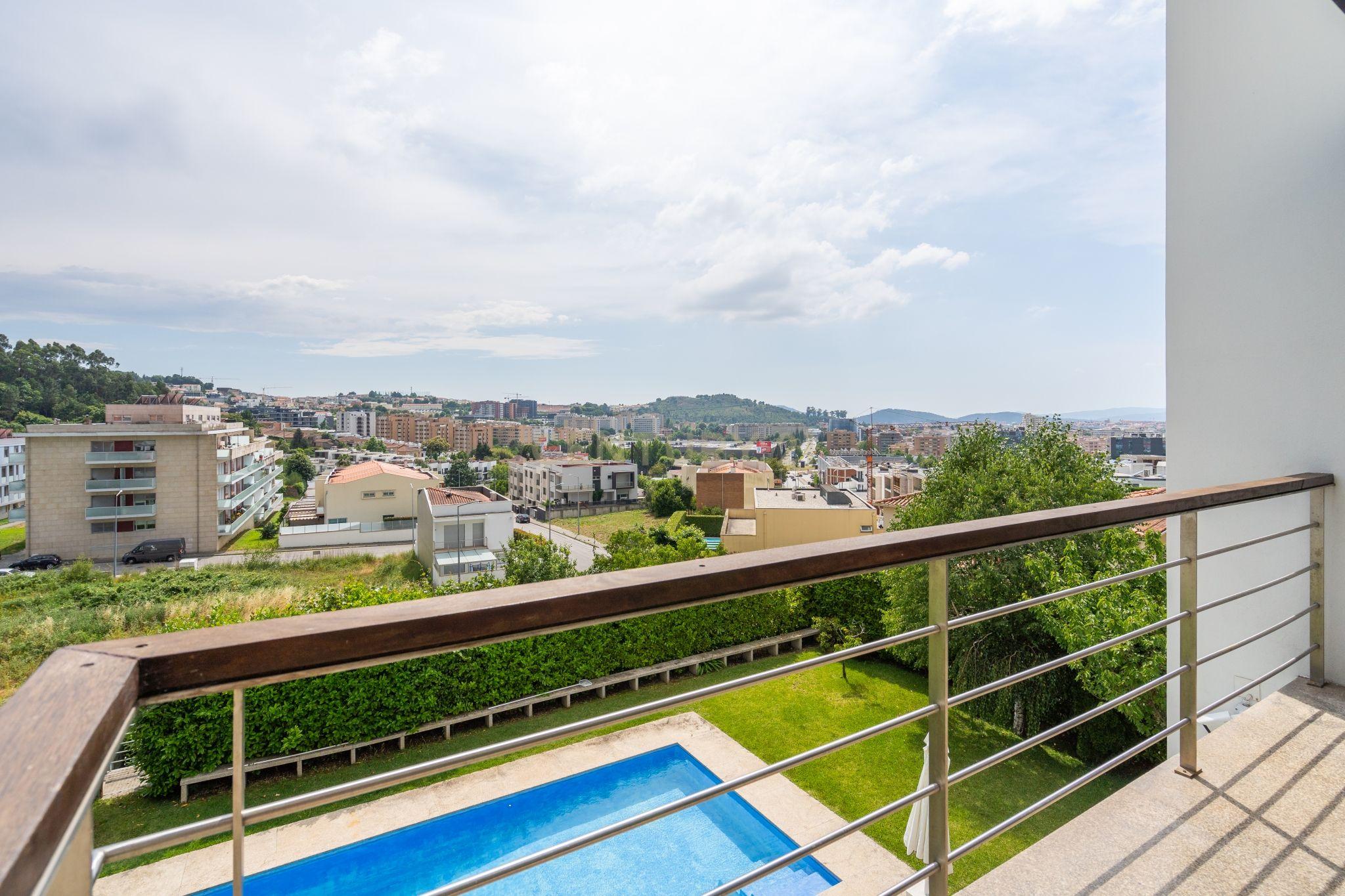 Moradia T4 com piscina - Bom Jesus - Image 34