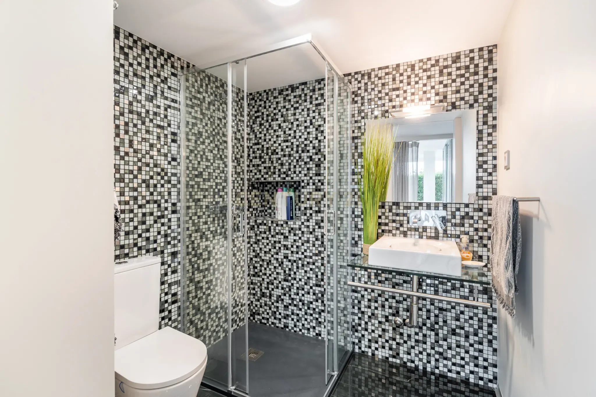 Moradia T4 com piscina - Bom Jesus - Image 45