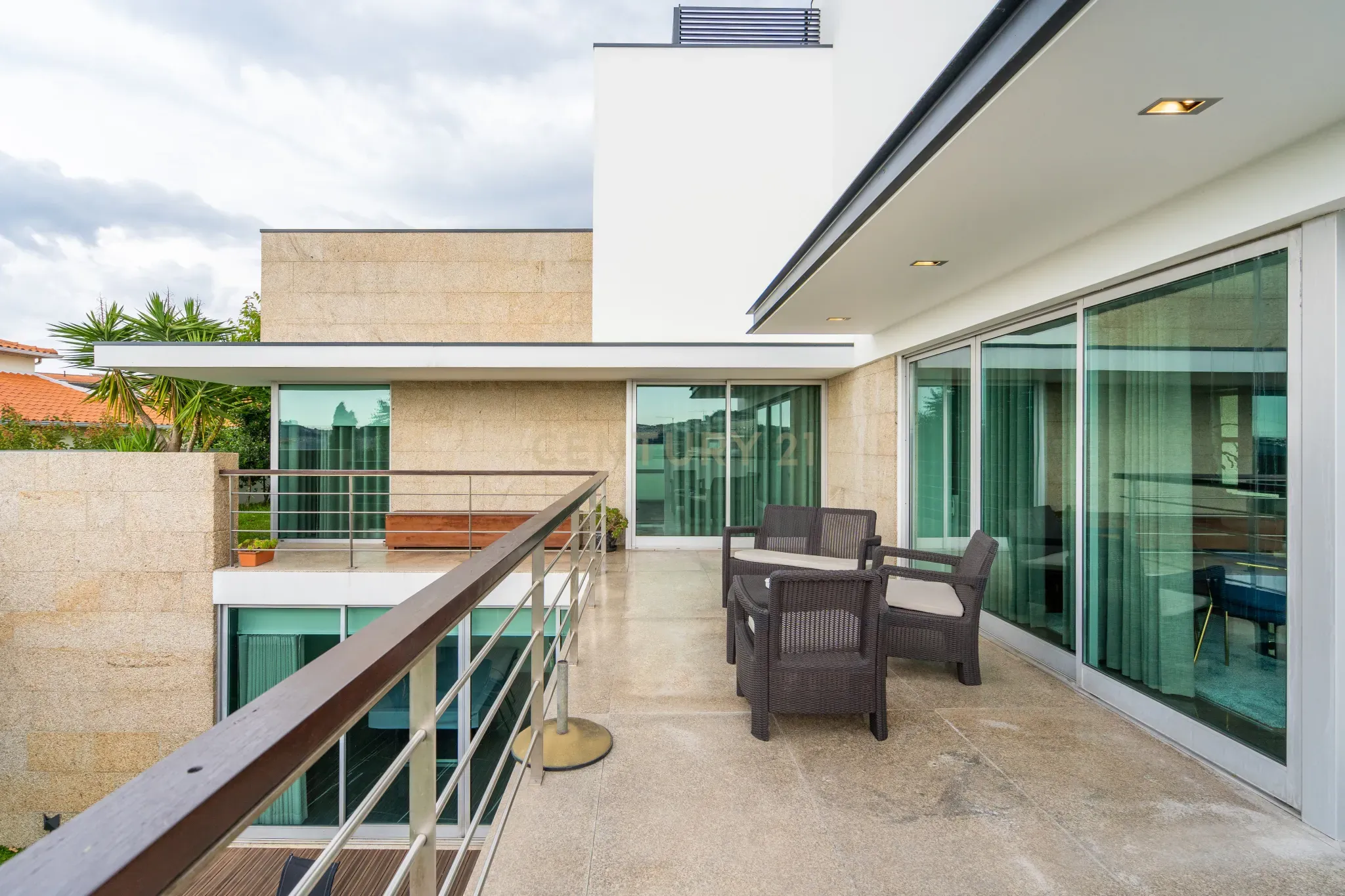 Moradia T4 com piscina - Bom Jesus - Image 39