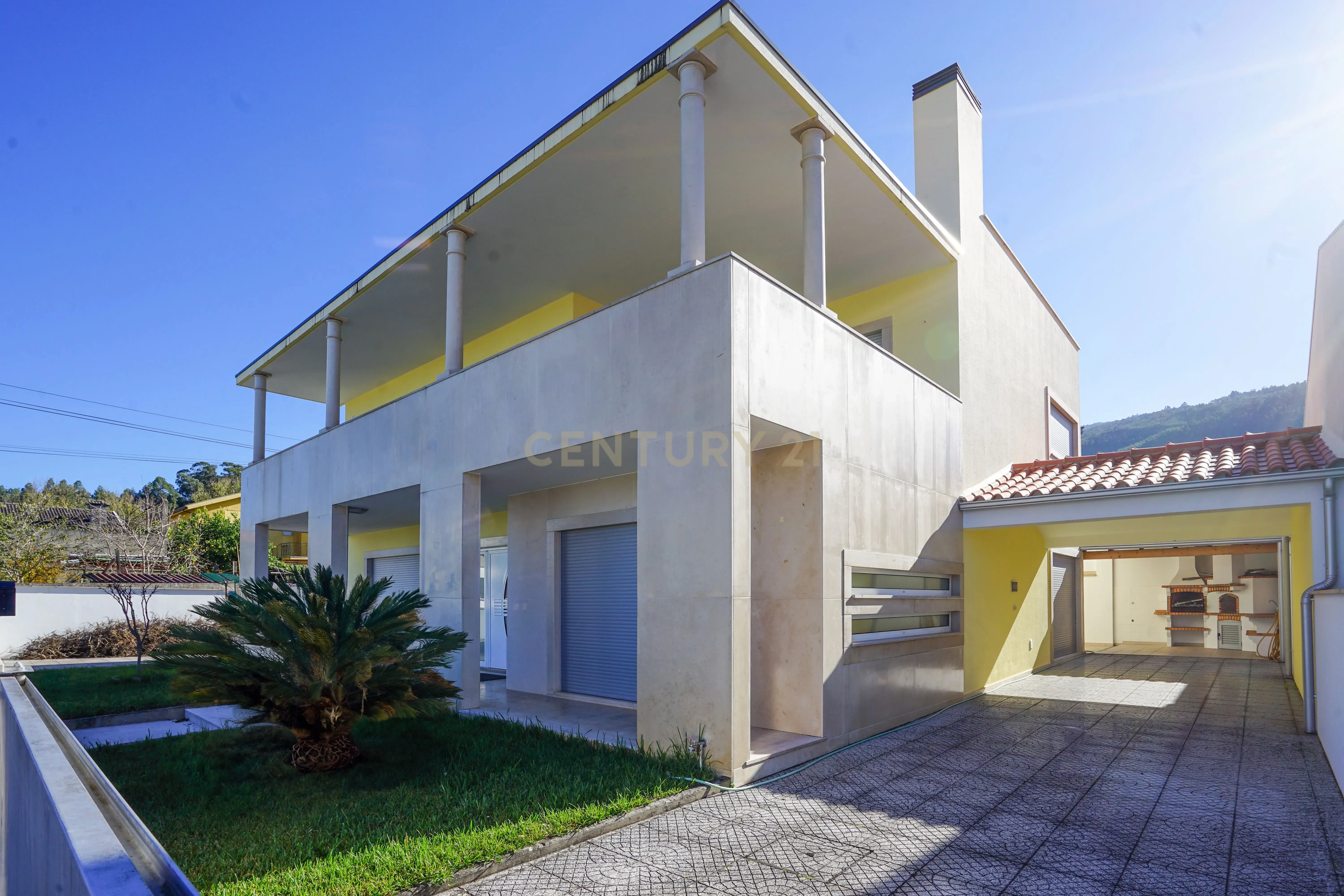 Moradia T4 - Em excelente estado - Image 86