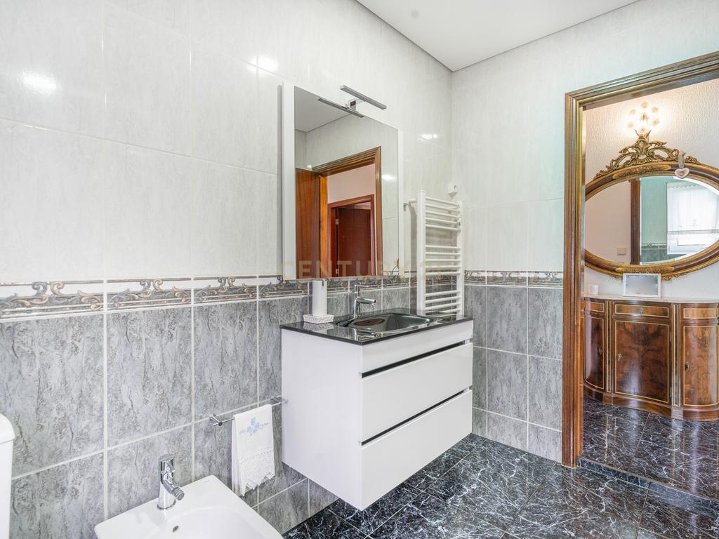 Moradia T5 em Travassos, Póvoa de Lanhoso - Image 22