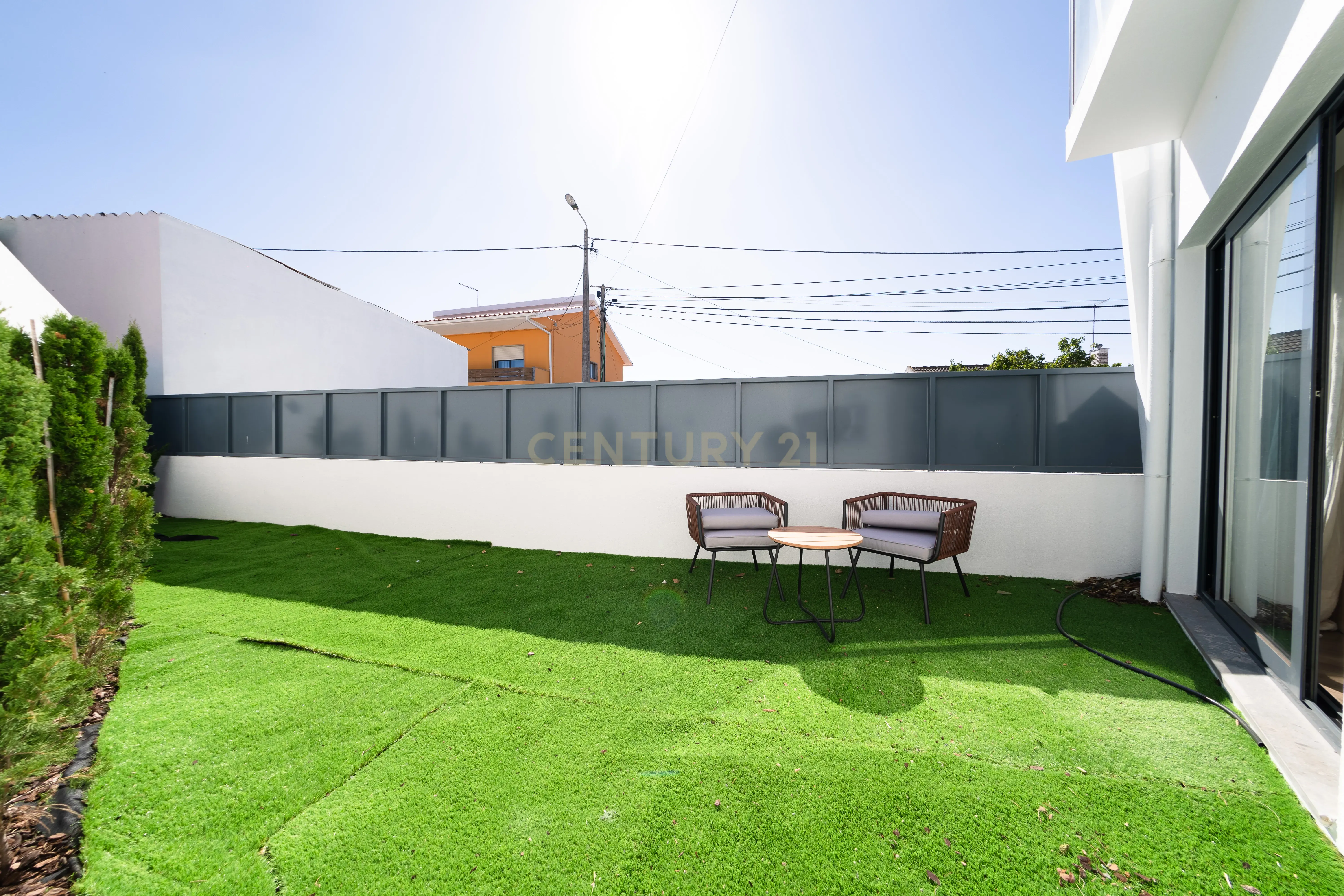 Moradia T2 totalmente mobilada e cheia de requinte, em Cascais - Image 32
