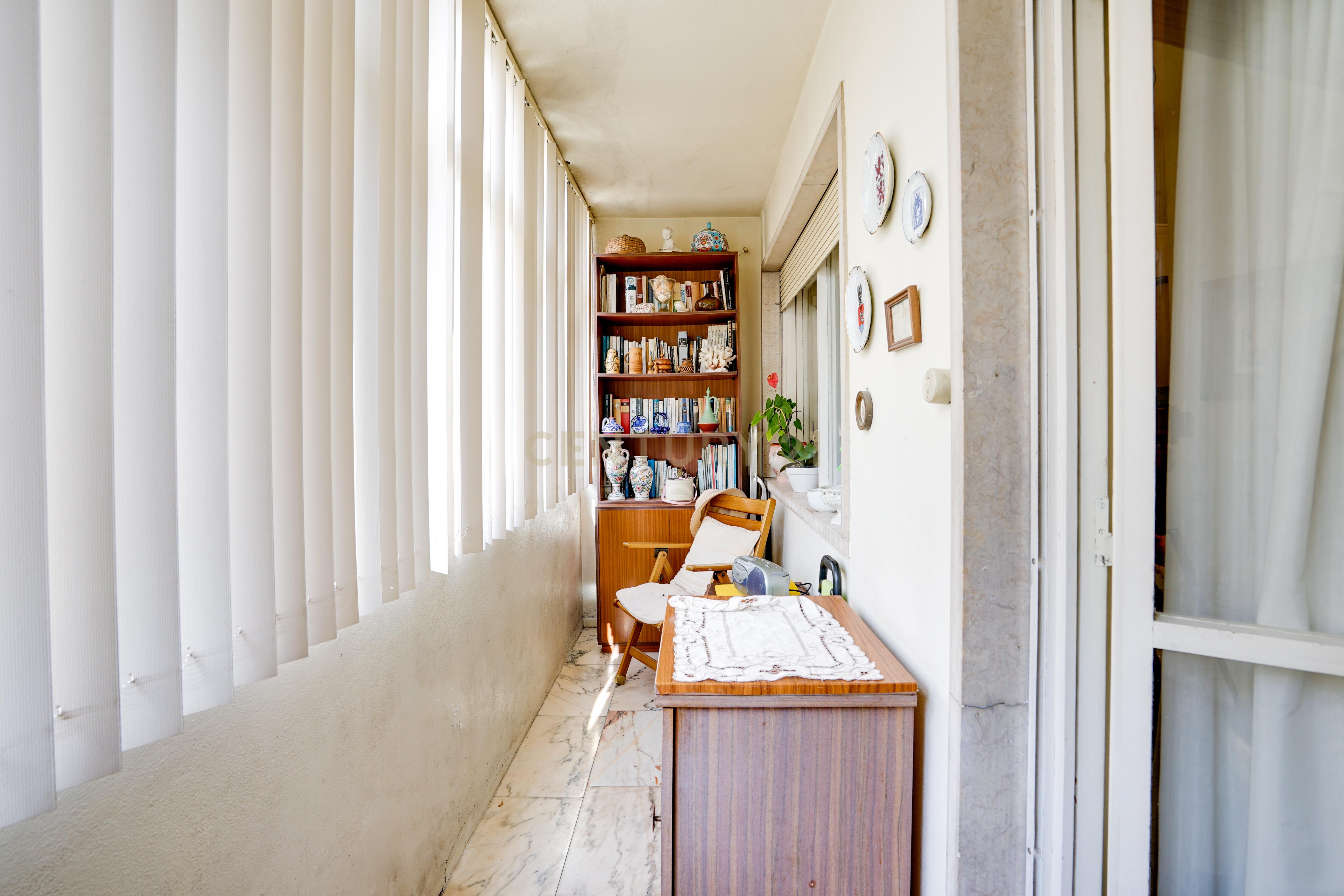 Duplex T4 em Lisboa com 125m² e serviços incluídos - Image 30