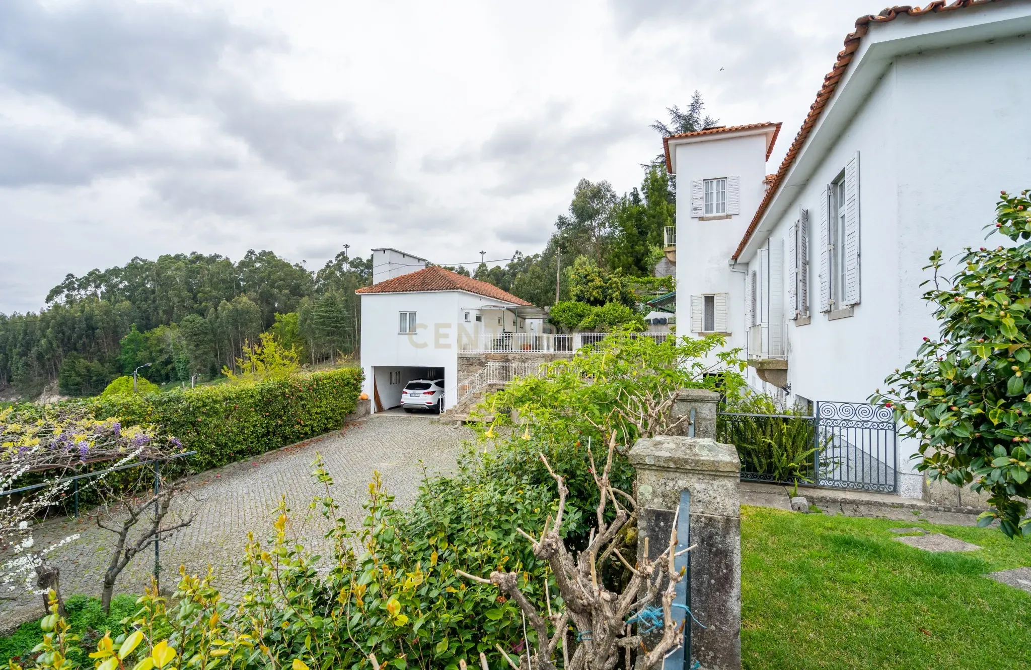 Moradia histórica centro de Braga - Image 50