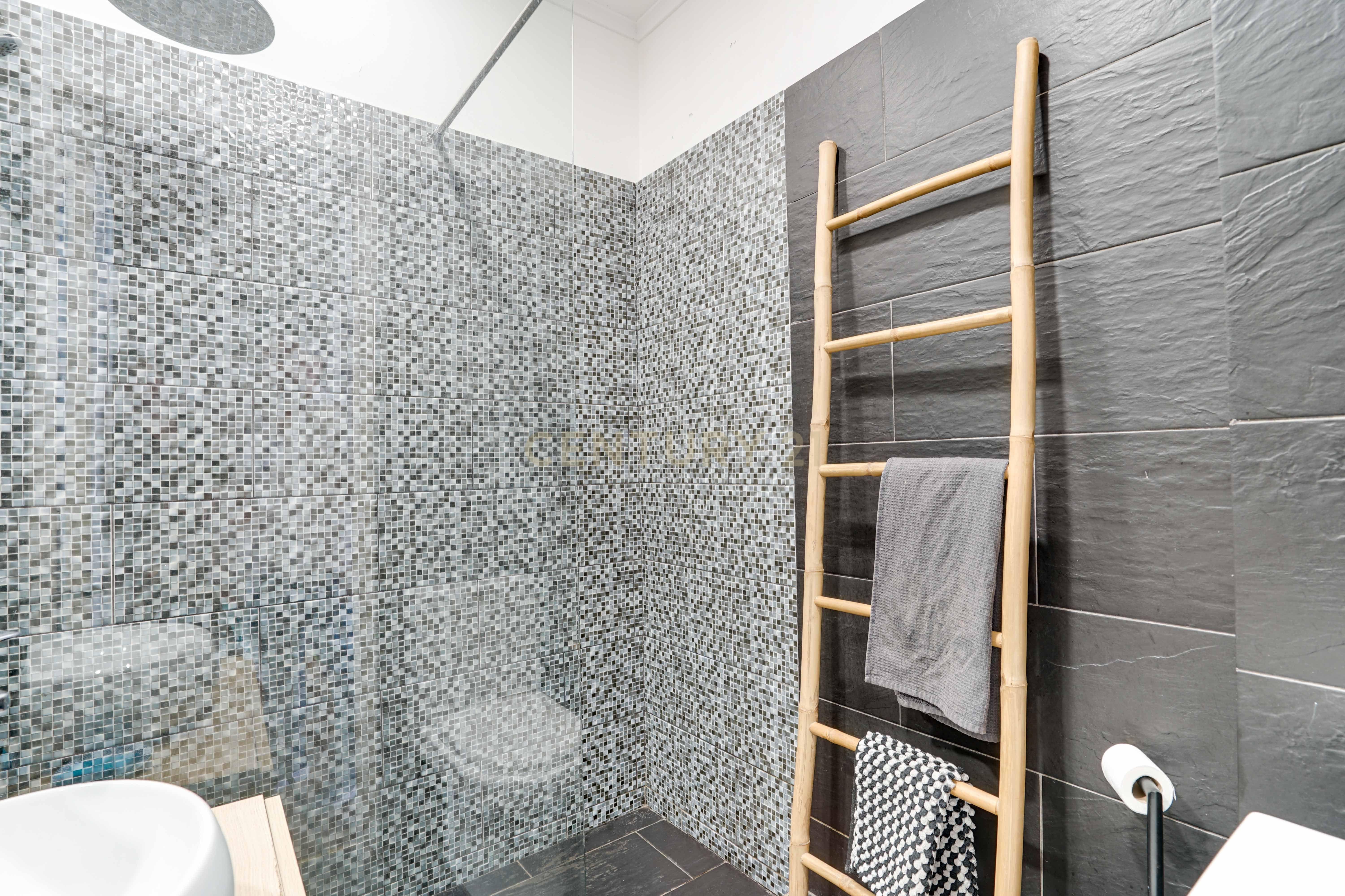 Apartamento T2 em Campolide - Image 17
