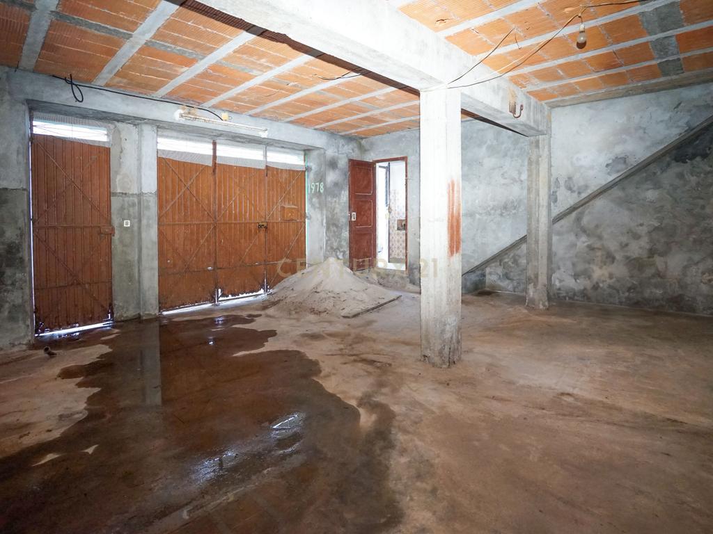 Moradia em Vila Nova - Miranda do Corvo - Image 9