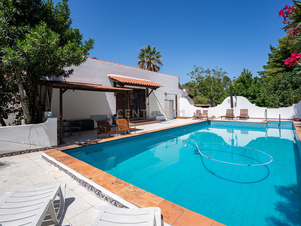 Moradia T3+1 com piscina para venda em Santarém - Image 31