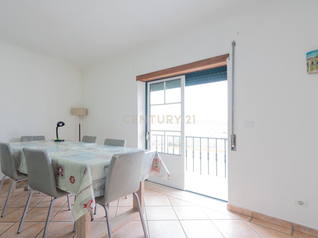 Apartamento T3 - C/ garagem - Image 28