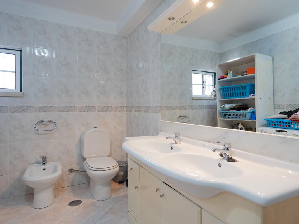 Apartamento T3 - C/ garagem - Image 12