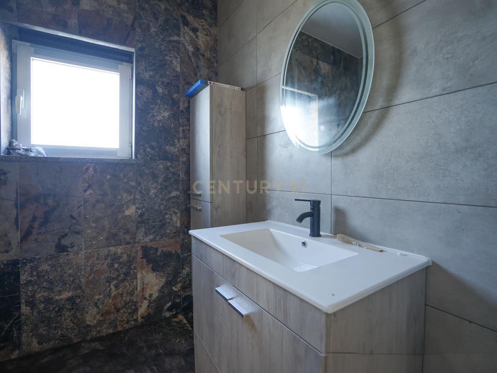 Terreno com projeto em execução - Lousã - Image 18