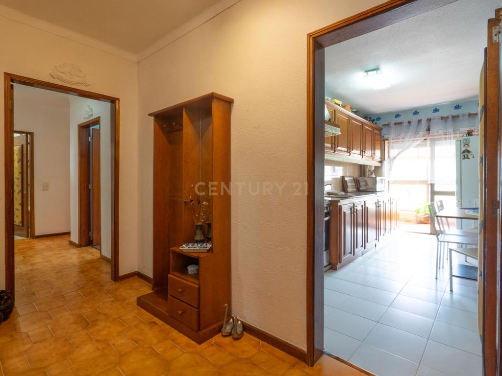 Apartamento T2 - Figueira da Foz - Image 18
