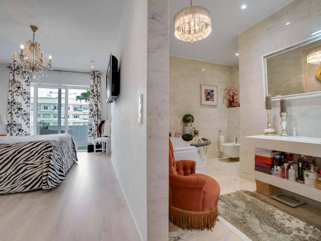 Apartamento T2 de Luxo - Avenida dos Estados Unidos da América - Image 22