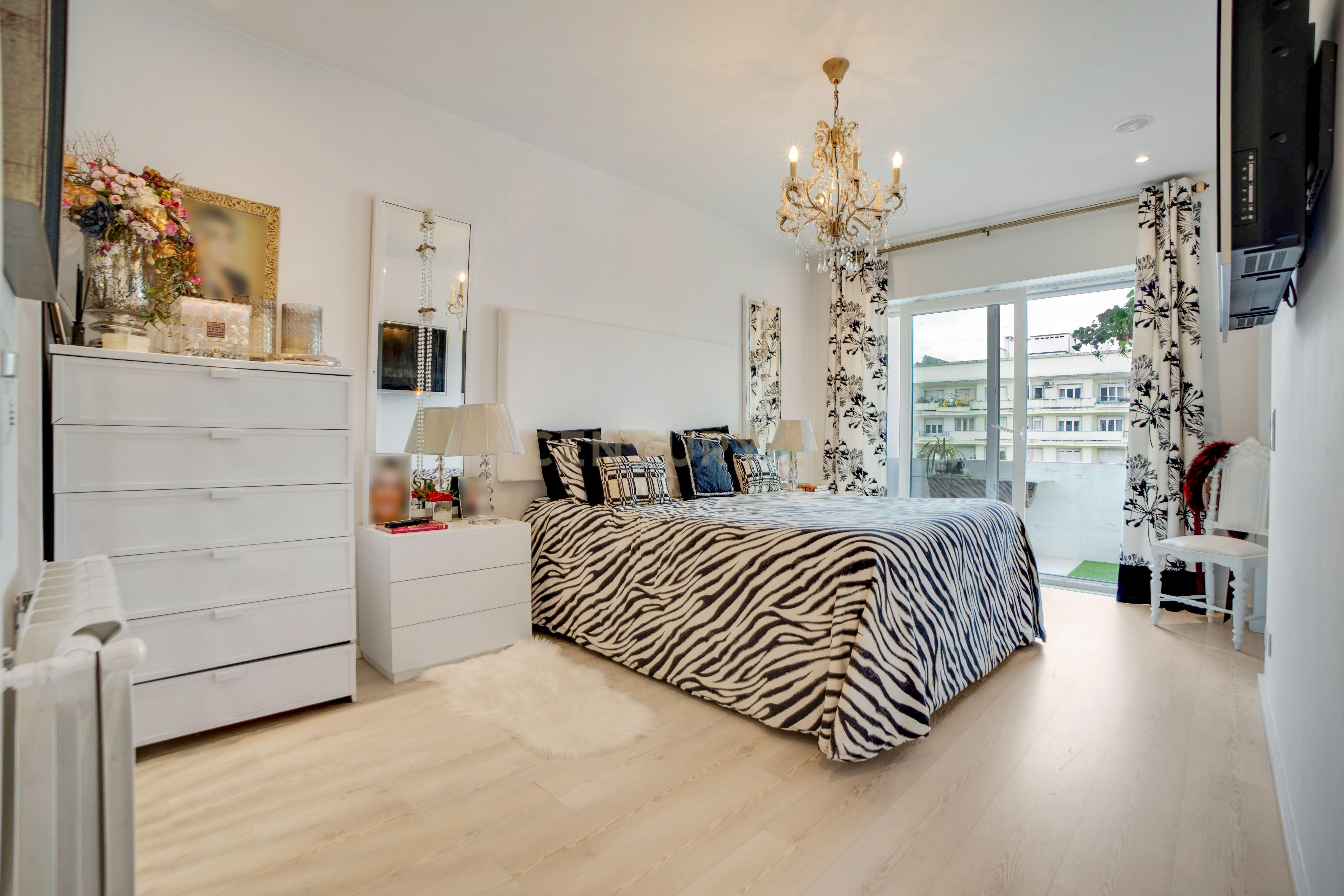 Apartamento T2 de Luxo - Avenida dos Estados Unidos da América - Image 21