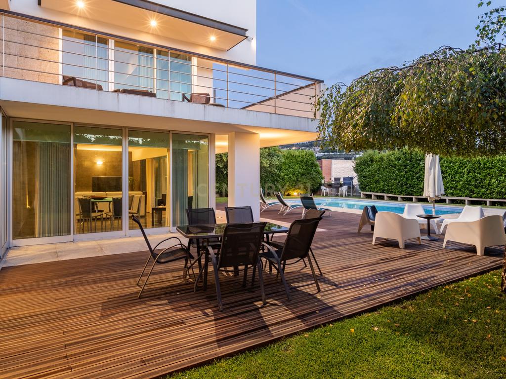 Moradia T4 com piscina - Bom Jesus - Image 6