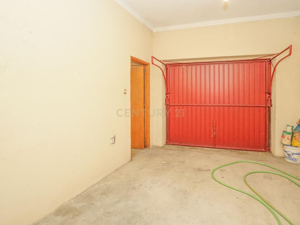 Moradia T4 - C/ terreno - Image 15