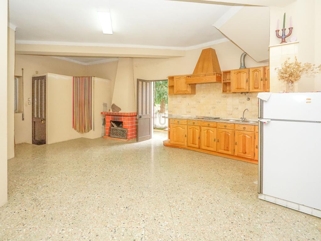 Moradia T4 - C/ terreno - Image 6