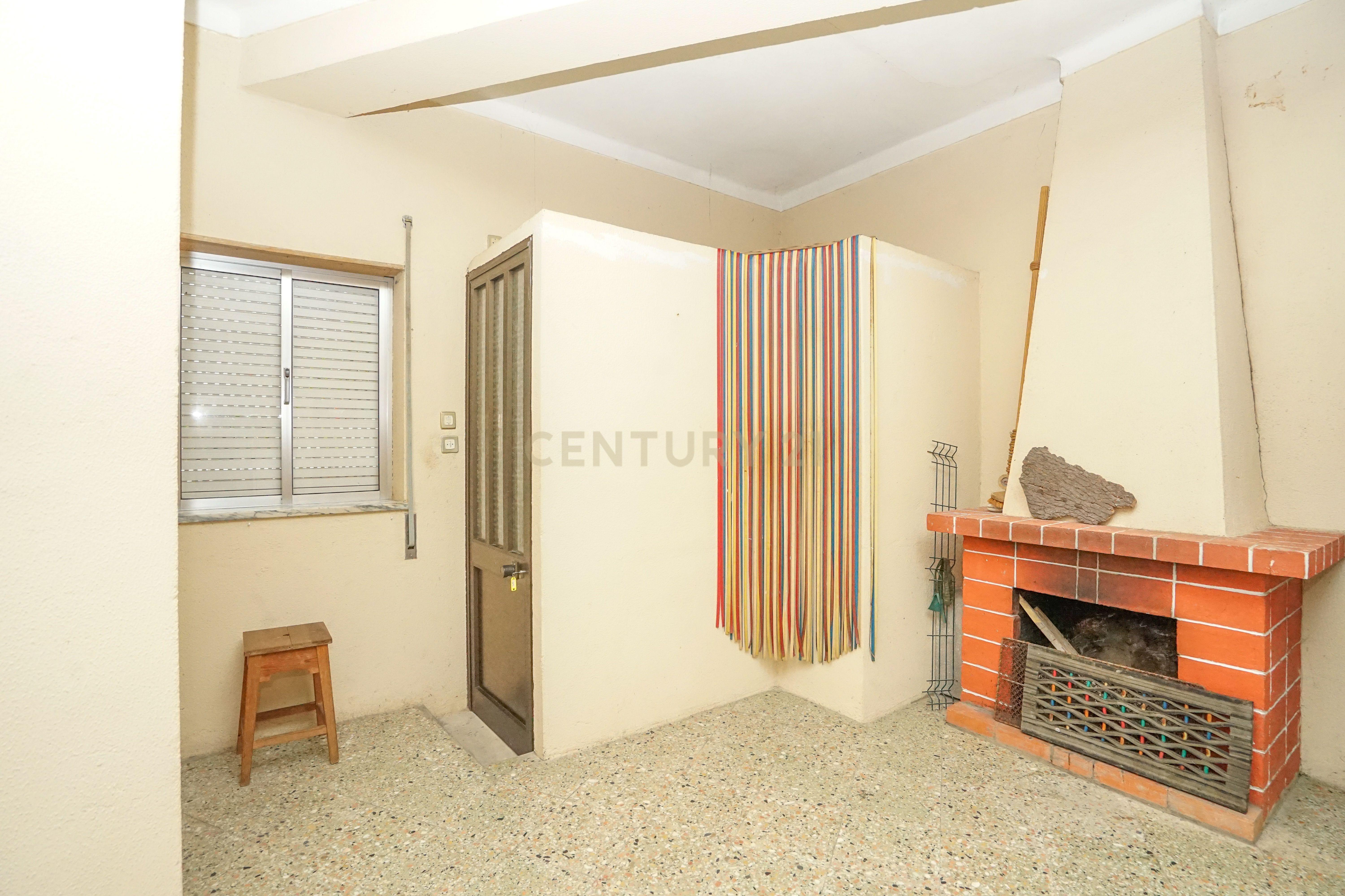 Moradia T4 - C/ terreno - Image 13