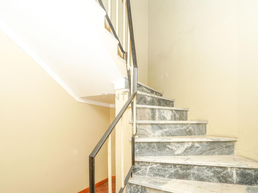 Moradia T4 - C/ terreno - Image 29