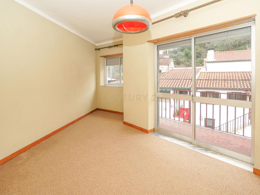 Moradia T4 - C/ terreno - Image 34