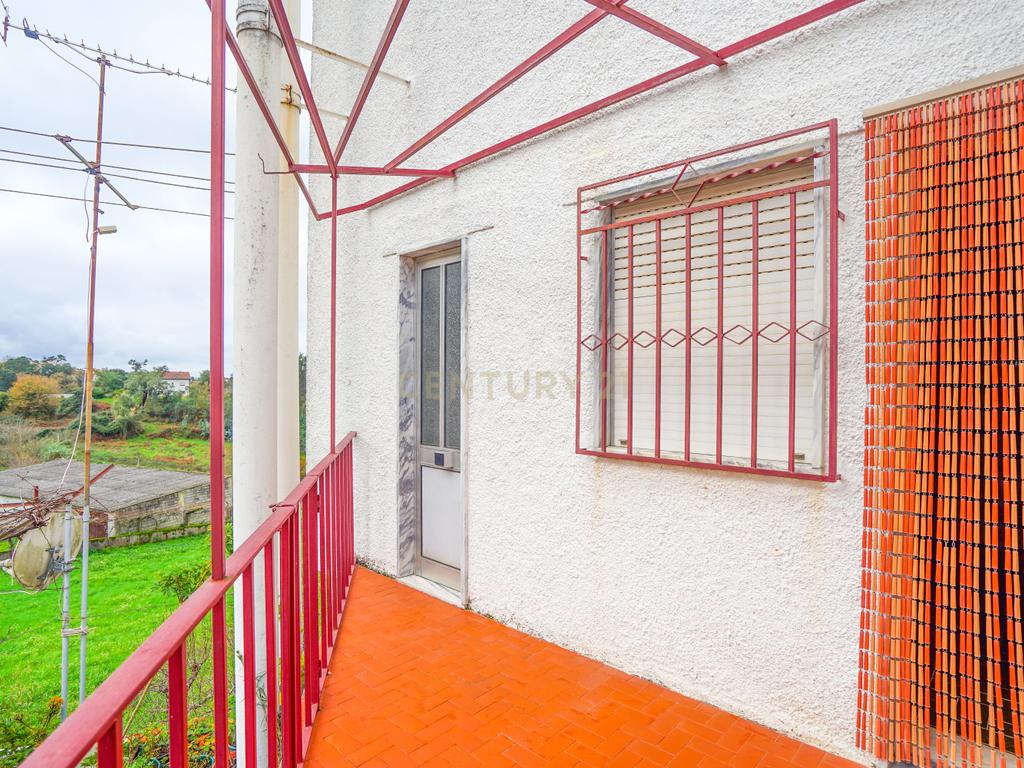 Moradia T4 - C/ terreno - Image 24
