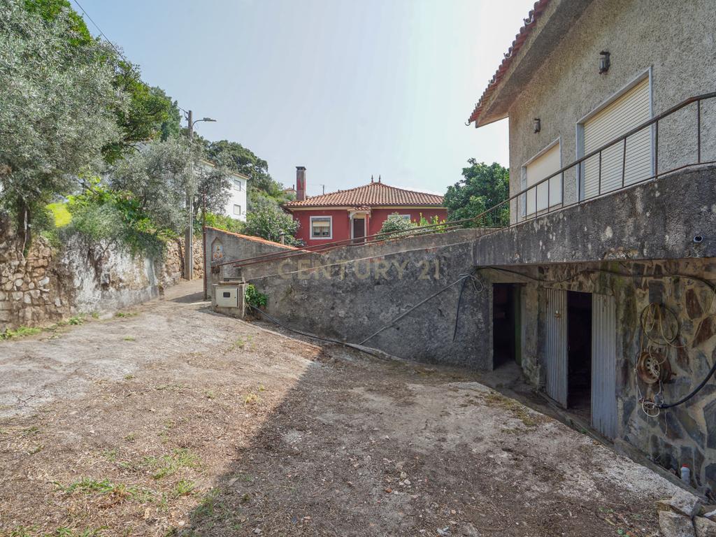 Moradia T3 - Localização Tranquila - Image 7