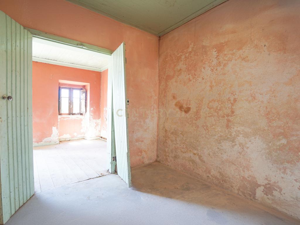 Moradia para Reconstrução em Vila Verde, Coimbra - Image 12
