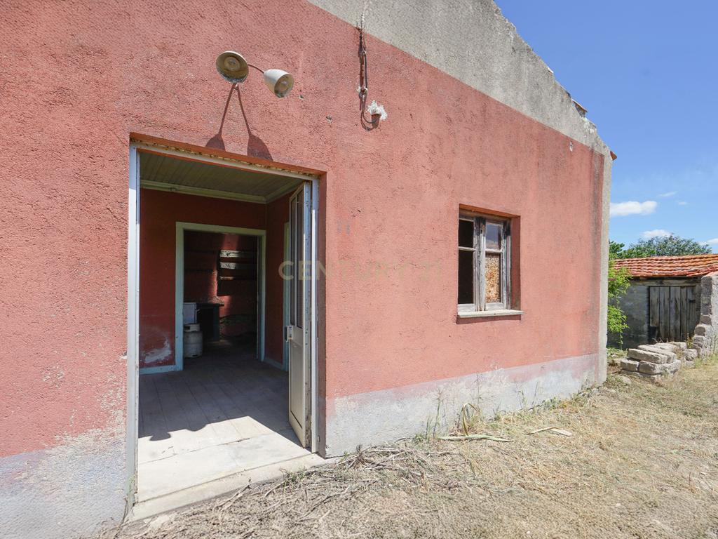 Moradia para Reconstrução em Vila Verde, Coimbra - Image 13