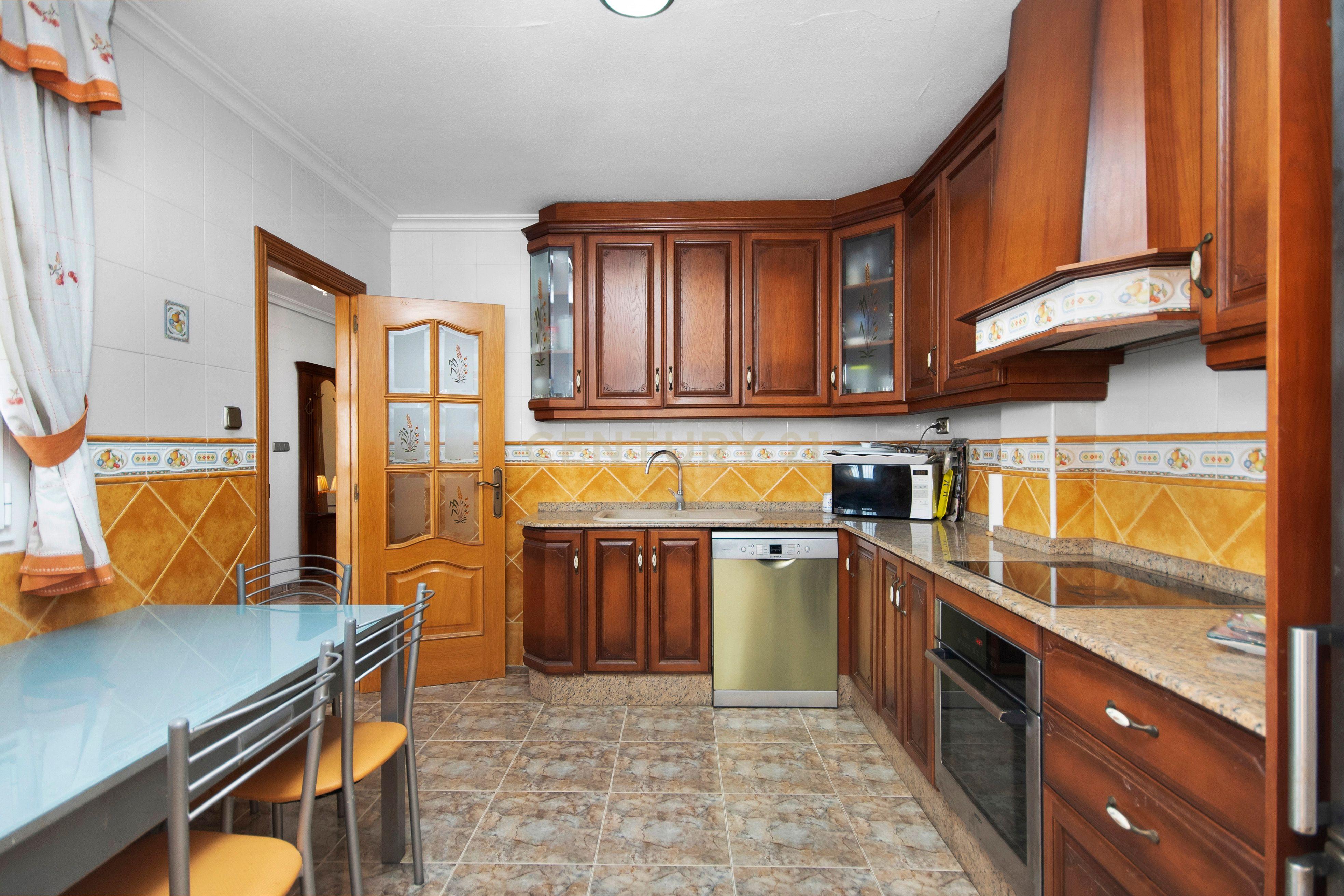 undefined - Image 13