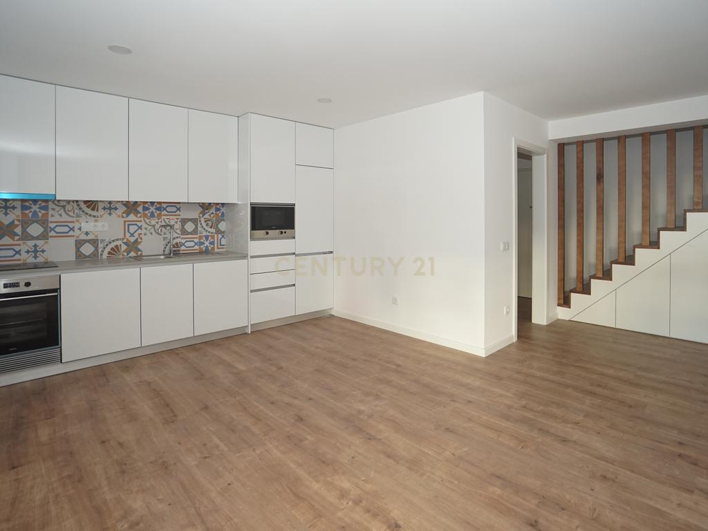 Apartamento T1+2 Duplex - Nova construção na Lousã - Image 2