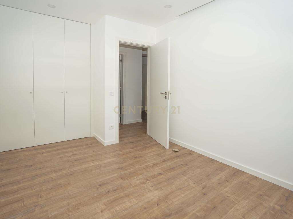 Apartamento T1+2 Duplex - Nova construção na Lousã - Image 5
