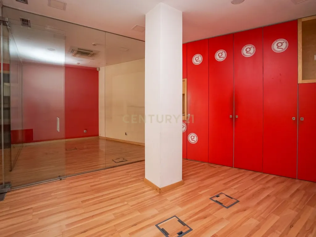 Loja para arrendamento no centro da Lousã - Image 21