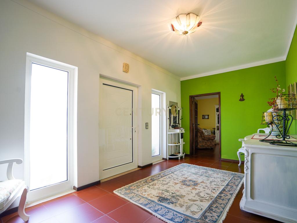 Casa Isolada em Coimbra com 5 Quartos e 4 Casas de Banho - Image 13