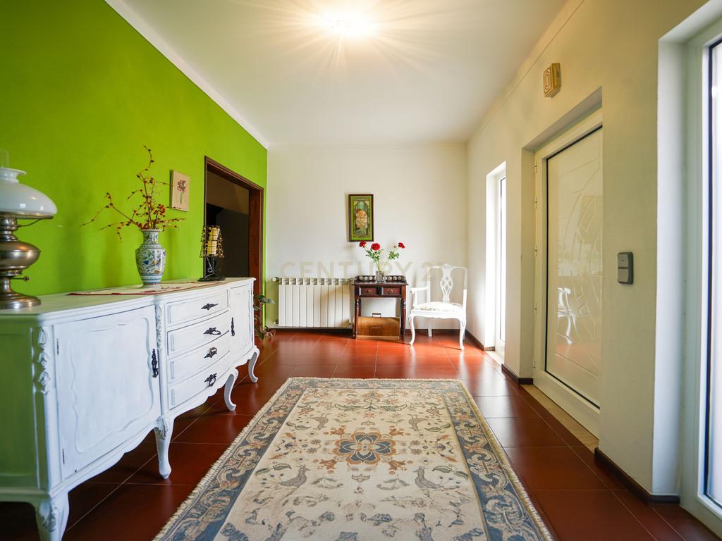 Casa Isolada em Coimbra com 5 Quartos e 4 Casas de Banho - Image 14