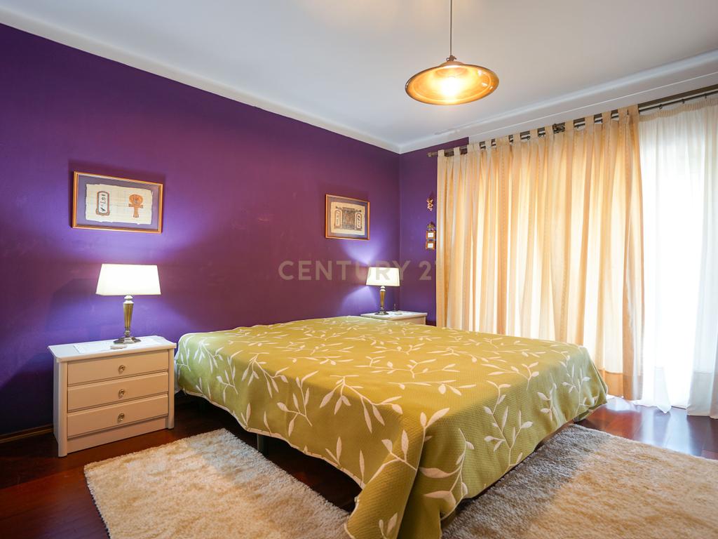 Casa Isolada em Coimbra com 5 Quartos e 4 Casas de Banho - Image 17
