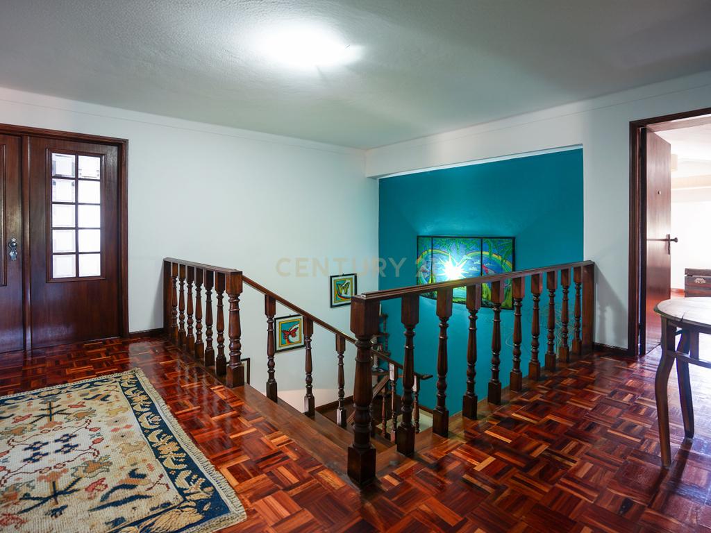Casa Isolada em Coimbra com 5 Quartos e 4 Casas de Banho - Image 22