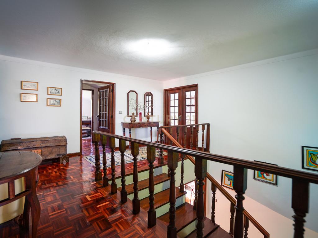 Casa Isolada em Coimbra com 5 Quartos e 4 Casas de Banho - Image 24