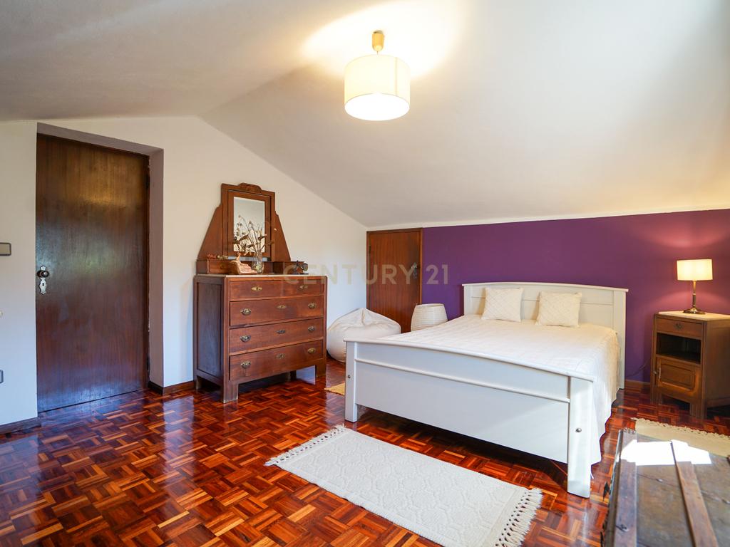 Casa Isolada em Coimbra com 5 Quartos e 4 Casas de Banho - Image 32