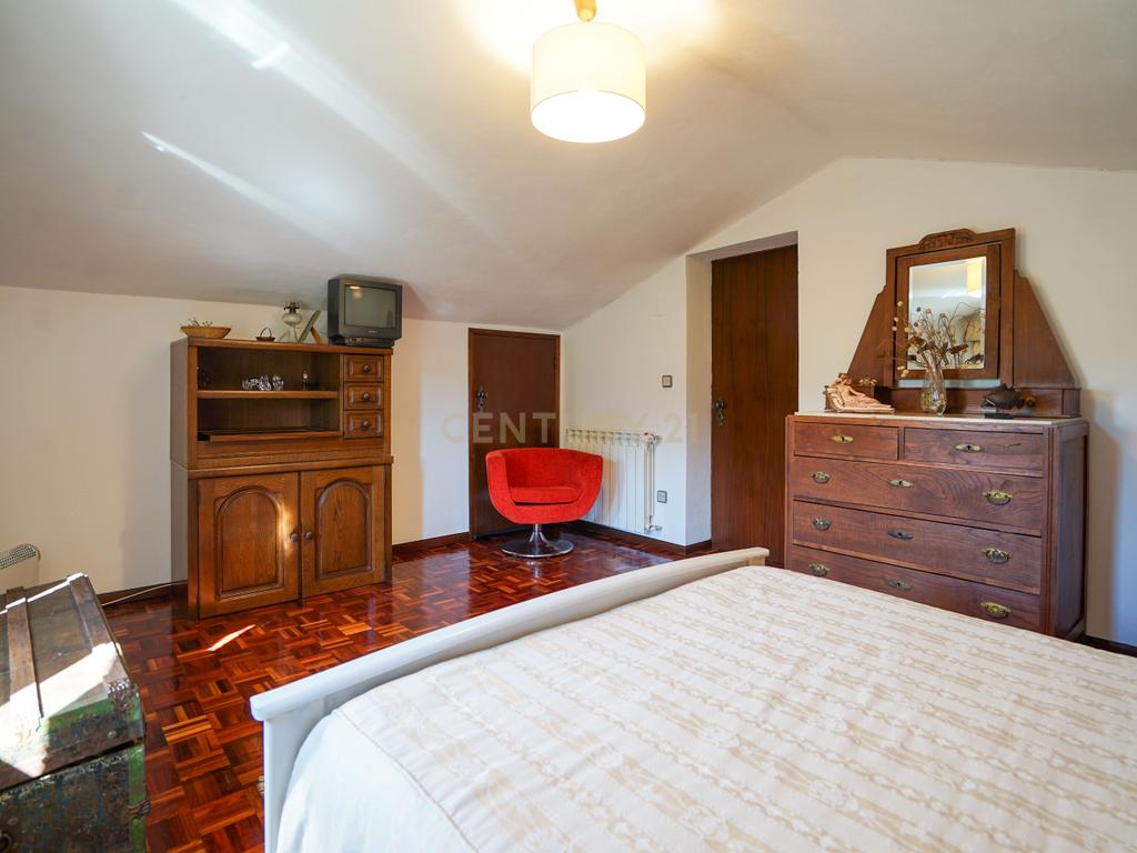 Casa Isolada em Coimbra com 5 Quartos e 4 Casas de Banho - Image 34