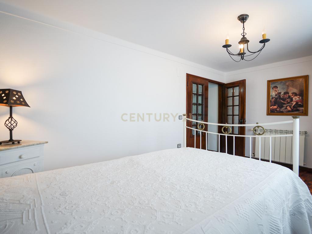 Casa Isolada em Coimbra com 5 Quartos e 4 Casas de Banho - Image 36