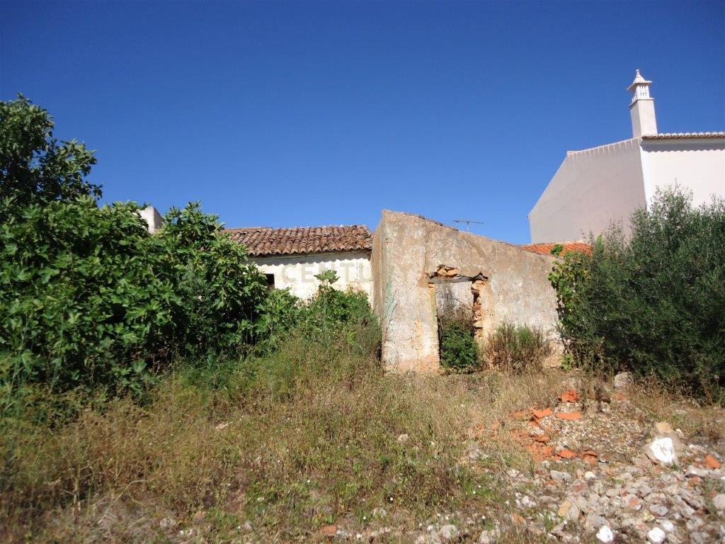 Terreno com ruina em Silves - Image 1