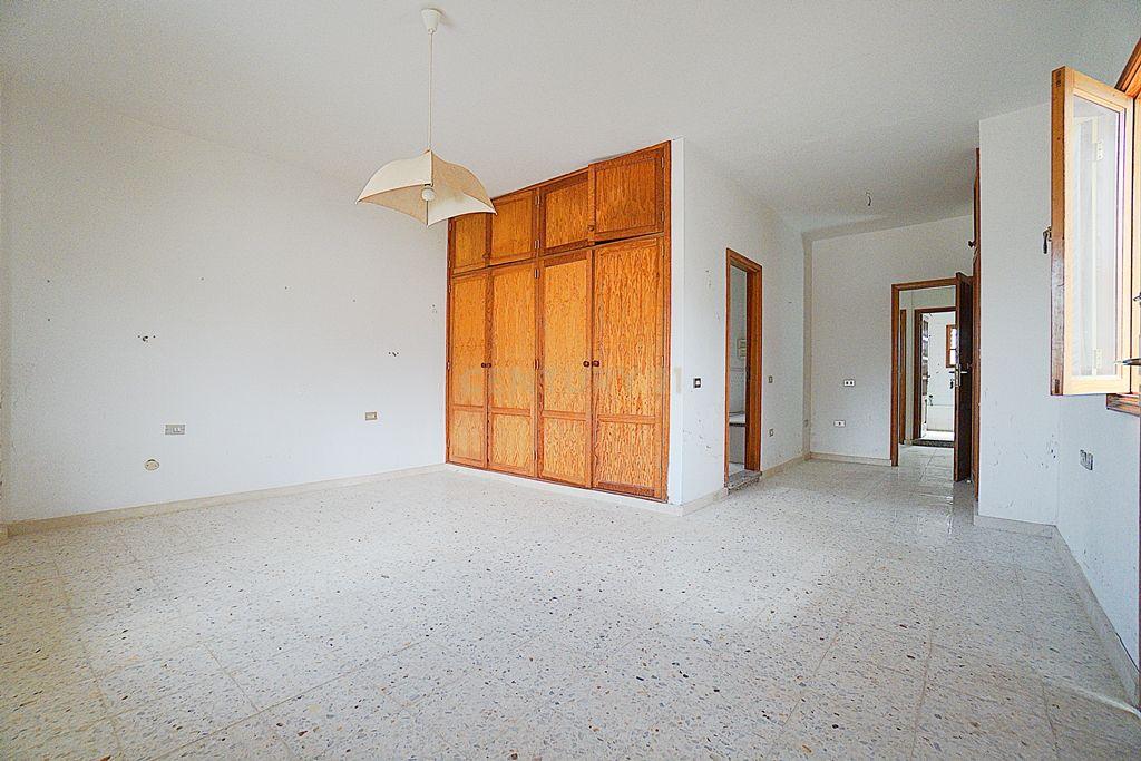 undefined - Image 2
