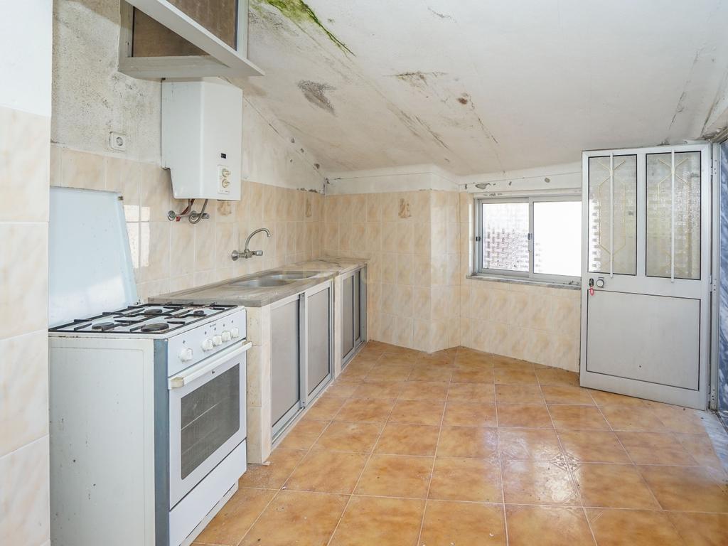 Moradia T2 - Alvares, Góis - Image 4